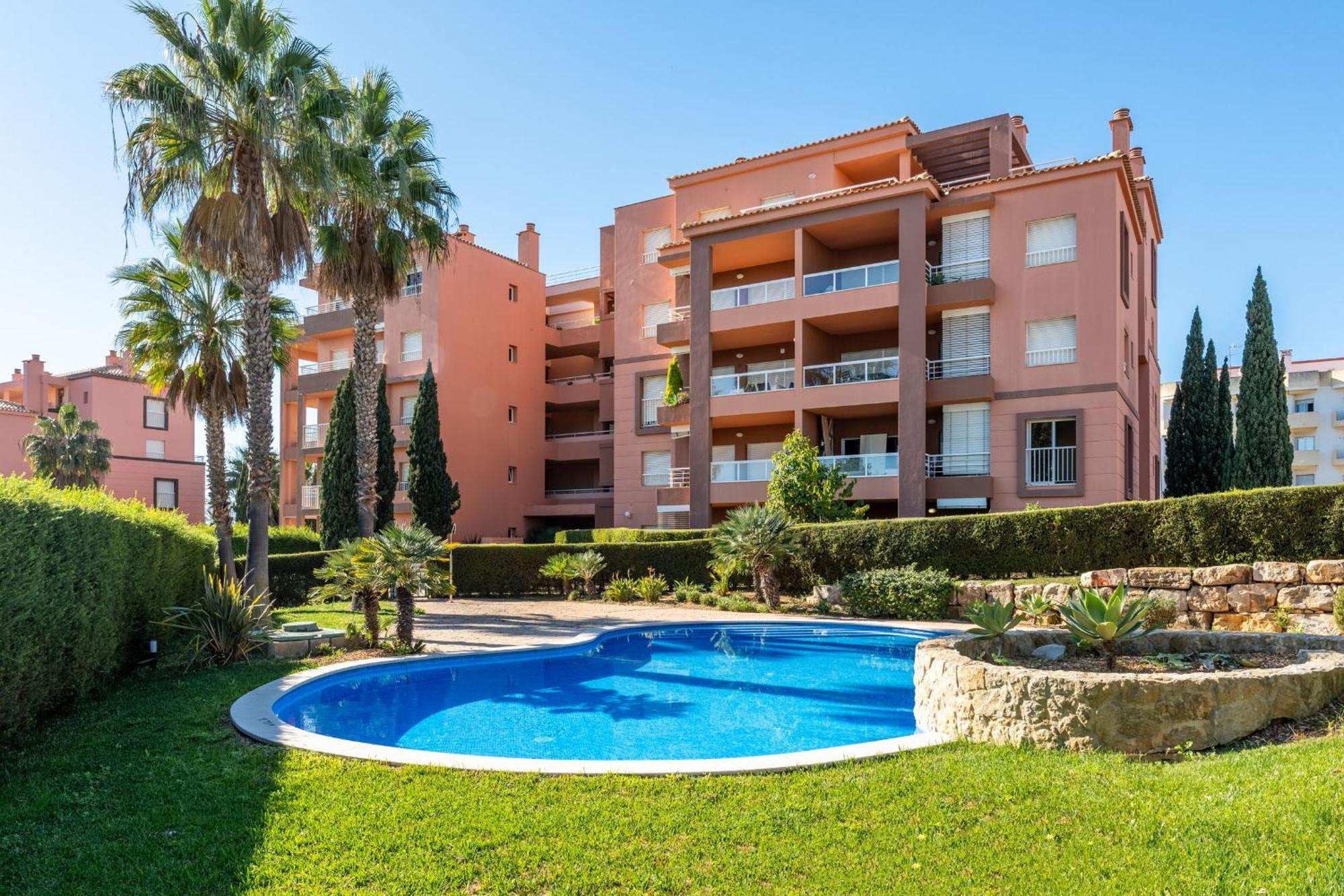 Serene Ocean 1 Bdr Apartment With Patio By Lovelystay Portimao Luaran gambar